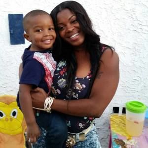 Meet your Posher, Keoshia